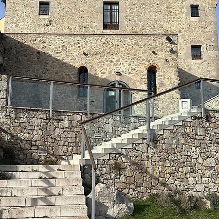 Santuari Mare de Déu Del Mont Restaurant-Hostatgería Beuda Exterior foto
